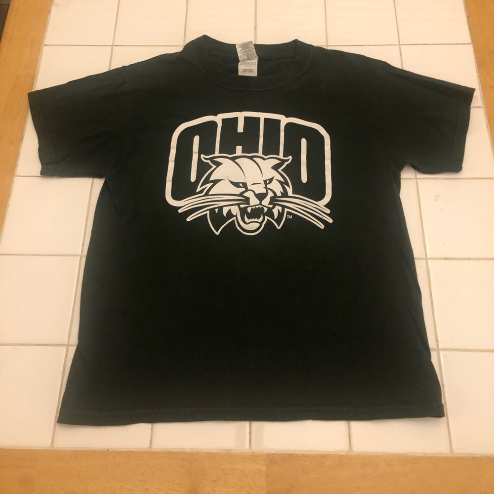 Ohio University Bobcats -T-Shirt- Youth Small